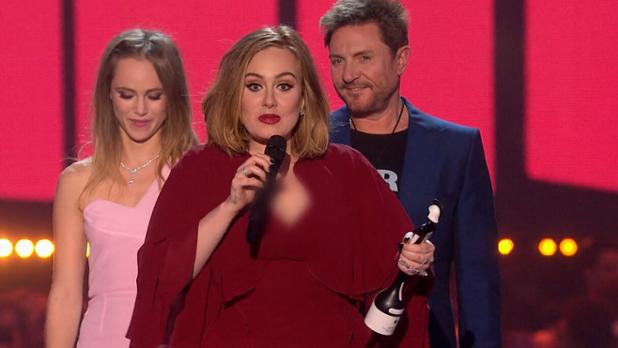 mdtvindonesia's tweet photo. Congrats @Adele - British Single #BRITsOnNET https://t.co/lSdUuPrbum