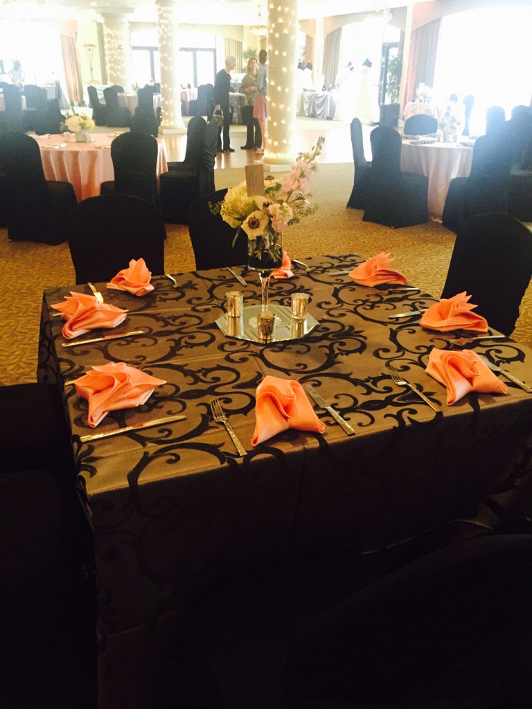 R&R Catering tweet media