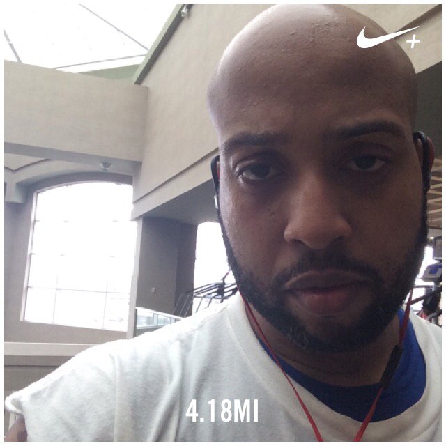 JoeStyles's tweet photo. I just ran 4.18 mi @ a 9'39''/mi pace with Nike+. https://t.co/G0BnCsWNjv #nikeplus https://t.co/fabaBrGY46