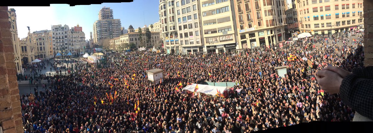 JI_Gonzalez's tweet photo. Orgulloso de ser valenciano, español y aficionado a los toros. #13MValencia https://t.co/BQz6LBT864