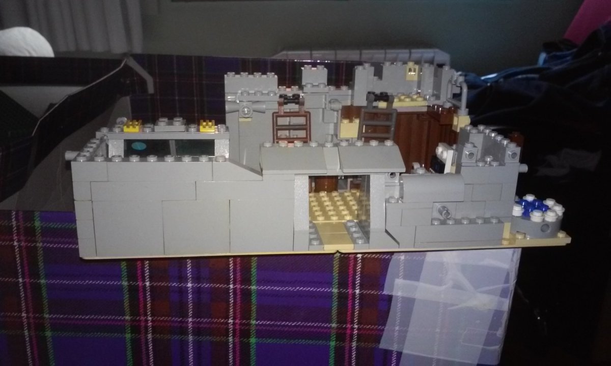 KruzioBaal48's tweet photo. Me lo acabo de inventar base rebelde #lego #StarWars #fanmade #brick #sandbase https://t.co/PiyAoi3gPw