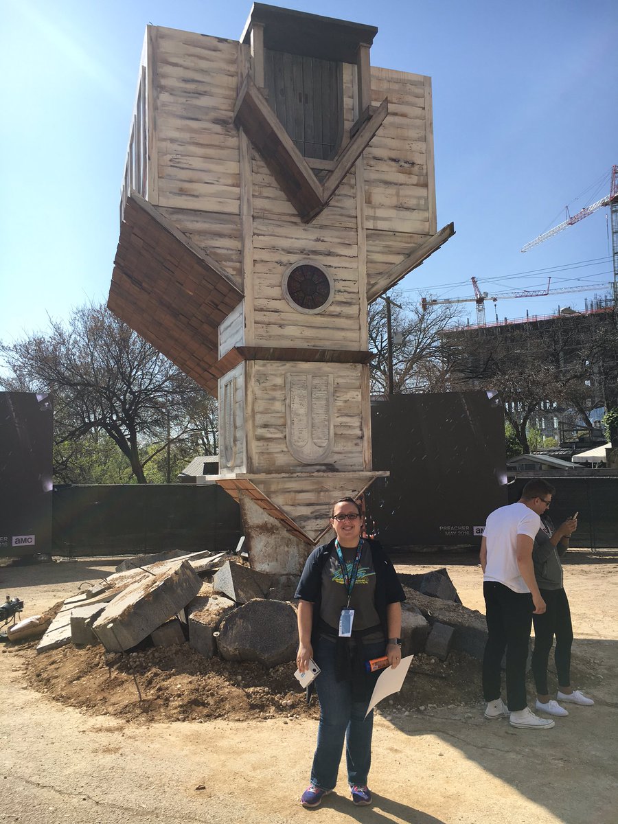 suenozick's tweet photo. @PreacherAMC  #WelcometoAnnville https://t.co/uyd85X1P9k