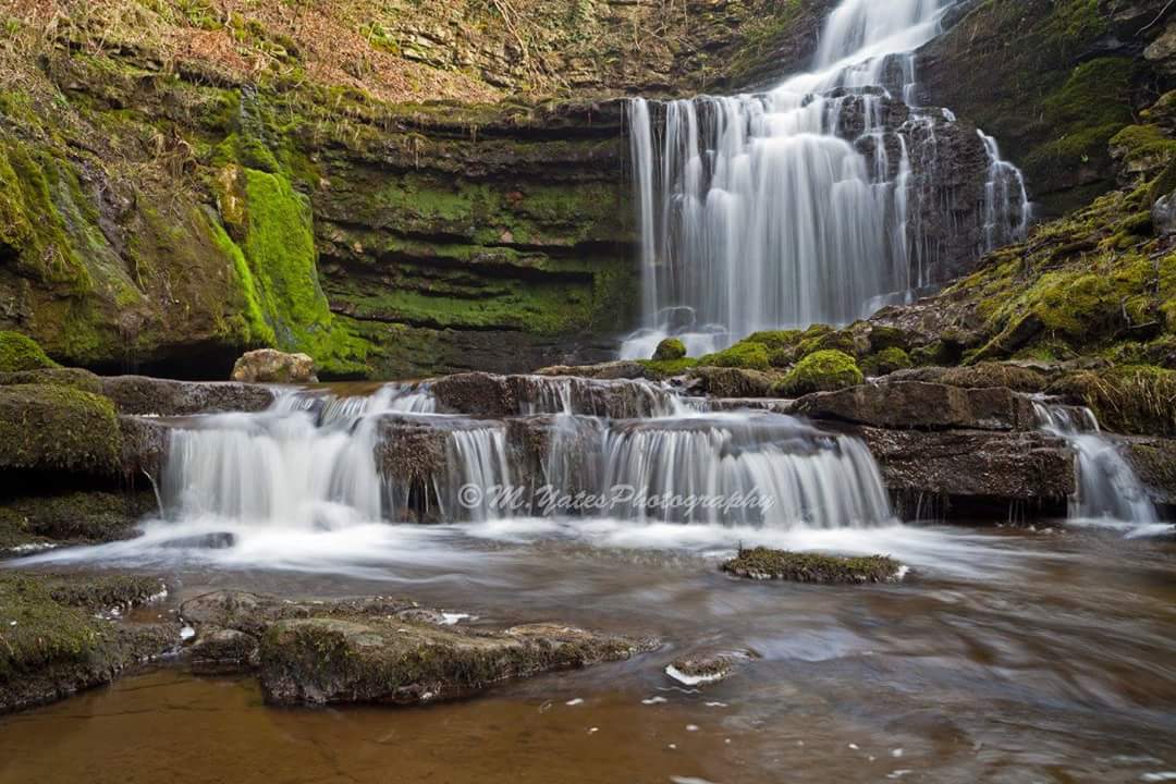Yatzy1970's tweet photo. #ScaleberFoss today @yorkshire_dales @AONBFamily stunning #waterfall  #photooftheday #photography @CanonUKandIE https://t.co/XyWlxB87kh