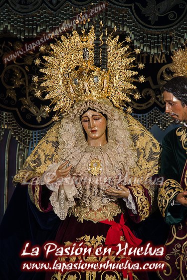 PasionEnHuelva's tweet photo. Montaje de Pasos II (Cuaresma 2016): https://t.co/qppys24T4Y https://t.co/P5odFxVt0O