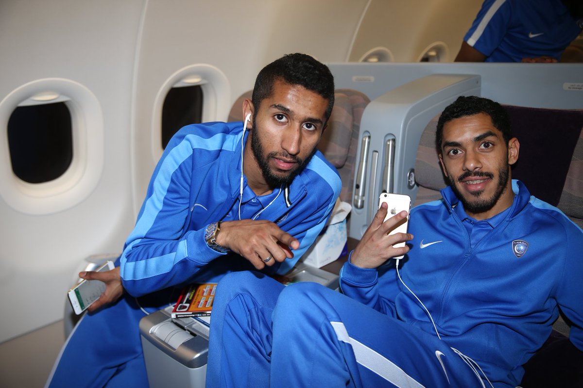 Alhilal_FC's tweet photo. صور من الطائرة المقلّة لبعثة فريق #الهلال الأول لكرة القدم قبيل مغادرتها إلى "أبوظبي". https://t.co/wKzu9V1oZe