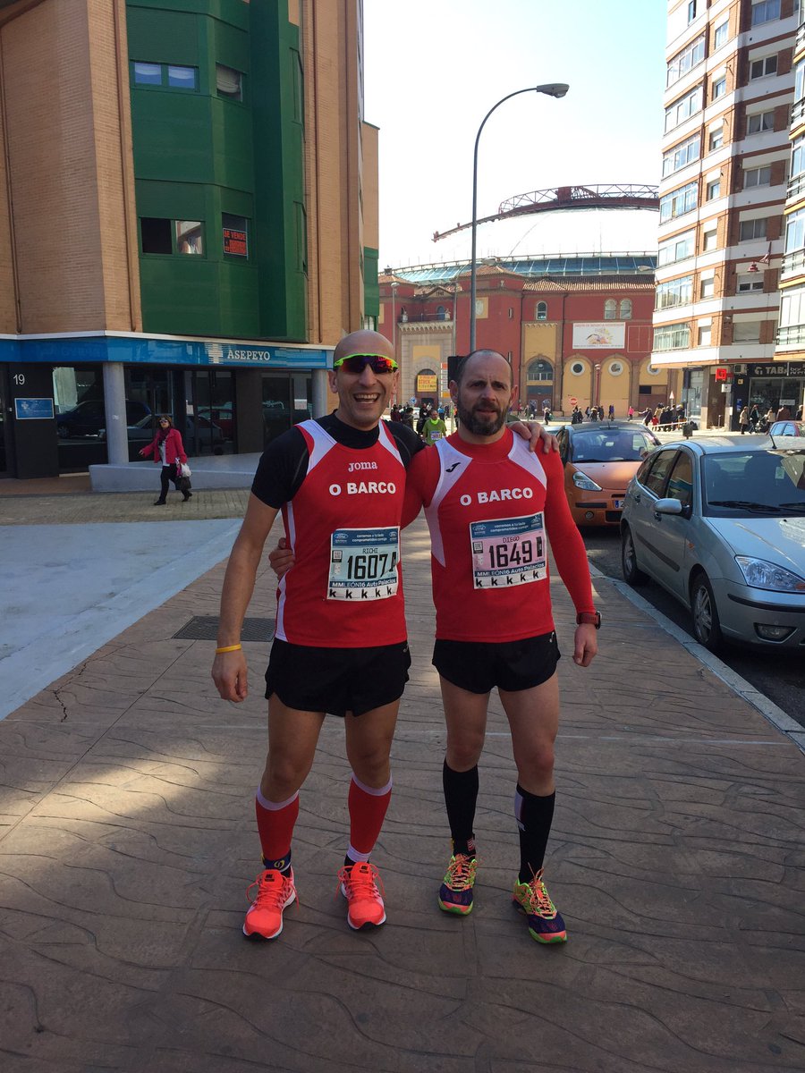 74Richi's tweet photo. #mmleon @CorrerMeHa q mejor en buena compañía @_r4fun_ https://t.co/3hbg0j46si