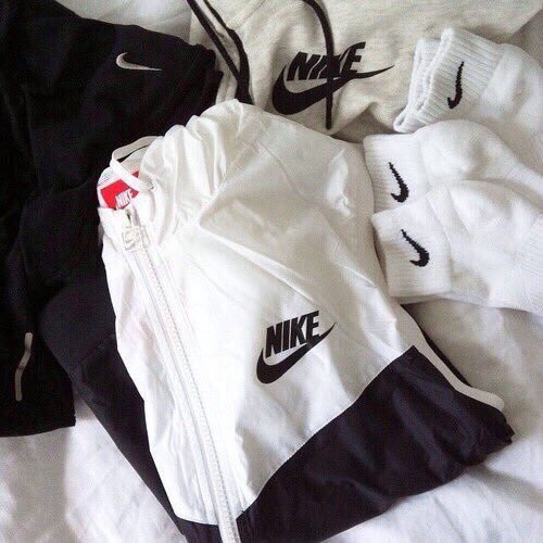 outfitsheaven's tweet photo. Get me these so I know it's real https://t.co/SrdxeCNj97