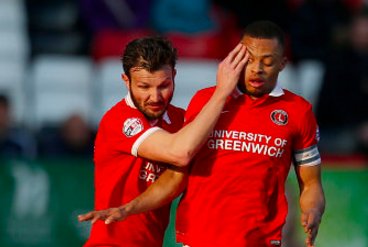 itvfootball's tweet photo. Meanwhile, at Charlton... https://t.co/jglAGb2c6n