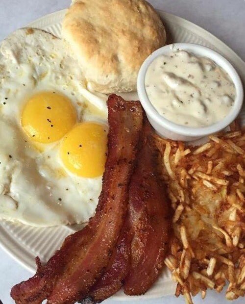 WhiteFlagTulsa's tweet photo. Who's brunchin'? #LocalBrunch #Mimosas #BloodyMaryBar https://t.co/p1VFb28lmk