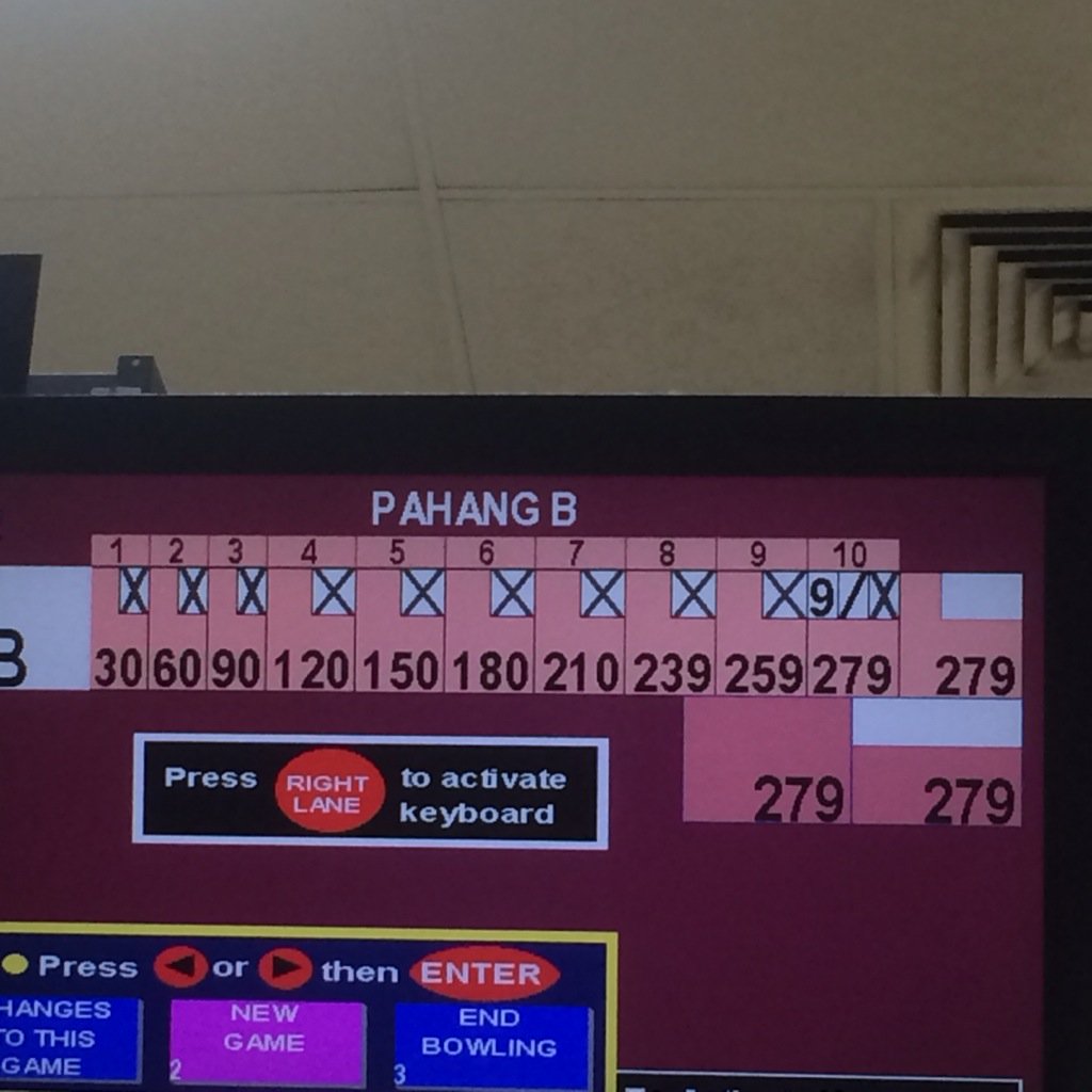 ezzumaez's tweet photo. 🎳💕✌️ https://t.co/VovsEYM3dS