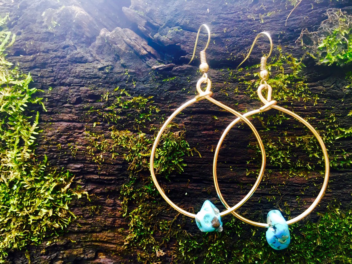 PearlsBullets's tweet image. New turquoise hoop earrings for sale on Esty at my shop bulletsandpearlss #etsy #jewelry #oneofakind