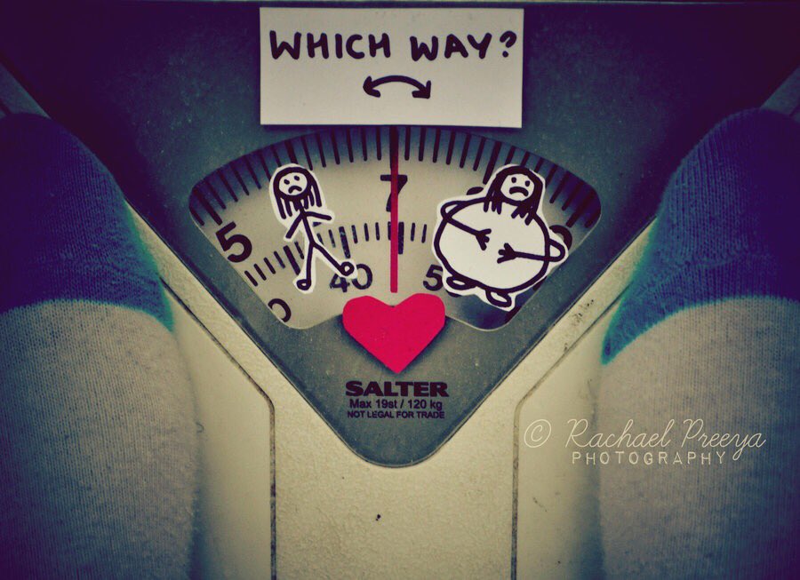 starvingfor82lb's tweet photo. #thinspo #thinspiration #proananow #thin #starve #eatingdisorder https://t.co/OkljK67YZm