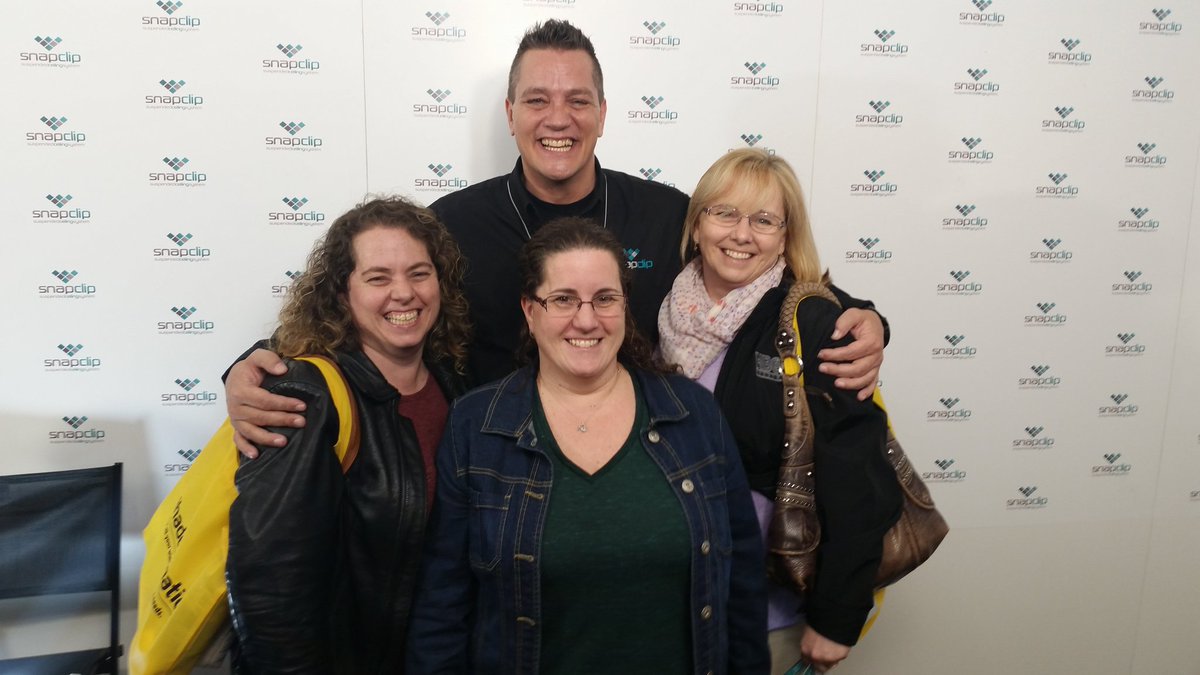 Home show fun #snapclipselfie