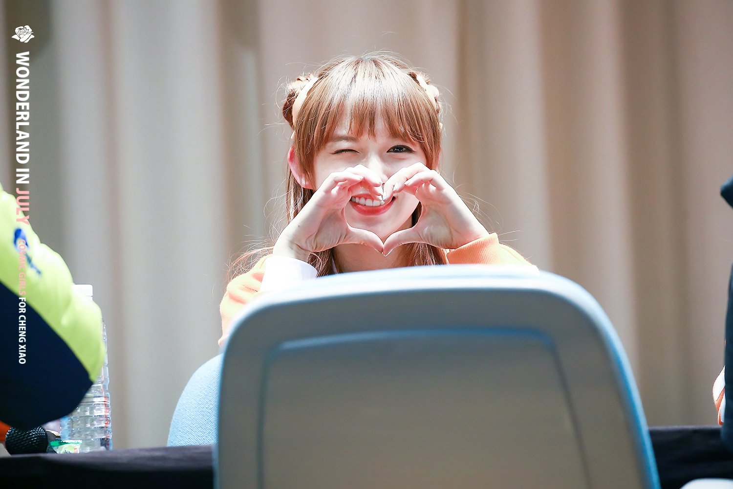 Cdcb2CzUAAEic91.jpg:large