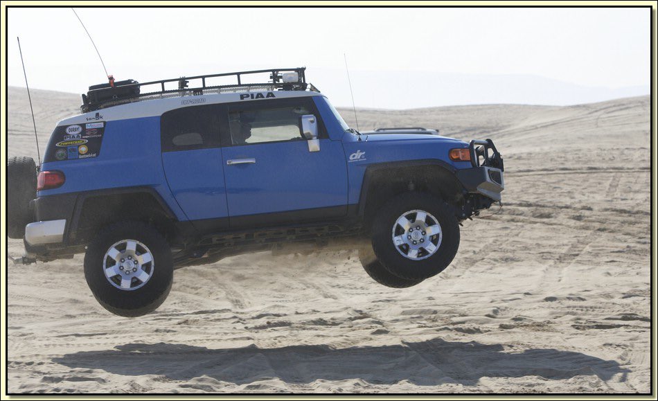 Toyota_FJs's tweet photo. look ouuuuut for the FJ! @Toyota 💪🏼🔥 https://t.co/uI5QoePG0d