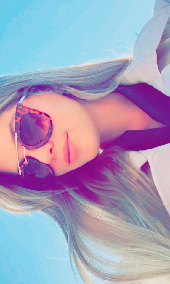 ox_Horna's tweet photo. Pasa la súper ! Disfruta mucho tu viaje 💗✈ @brunehorna Te quiero demasiado 😘❤❤ https://t.co/qgUozbjmLu