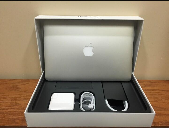EElectronicstm's tweet photo. Brand New Macbook Pro 2015 A1502 Core i5 8GB RAM 128GB SSD contact us 0707 120 628
#NairobiCBD #KTNInaBamba #kissfm https://t.co/WtDyY7TsXD