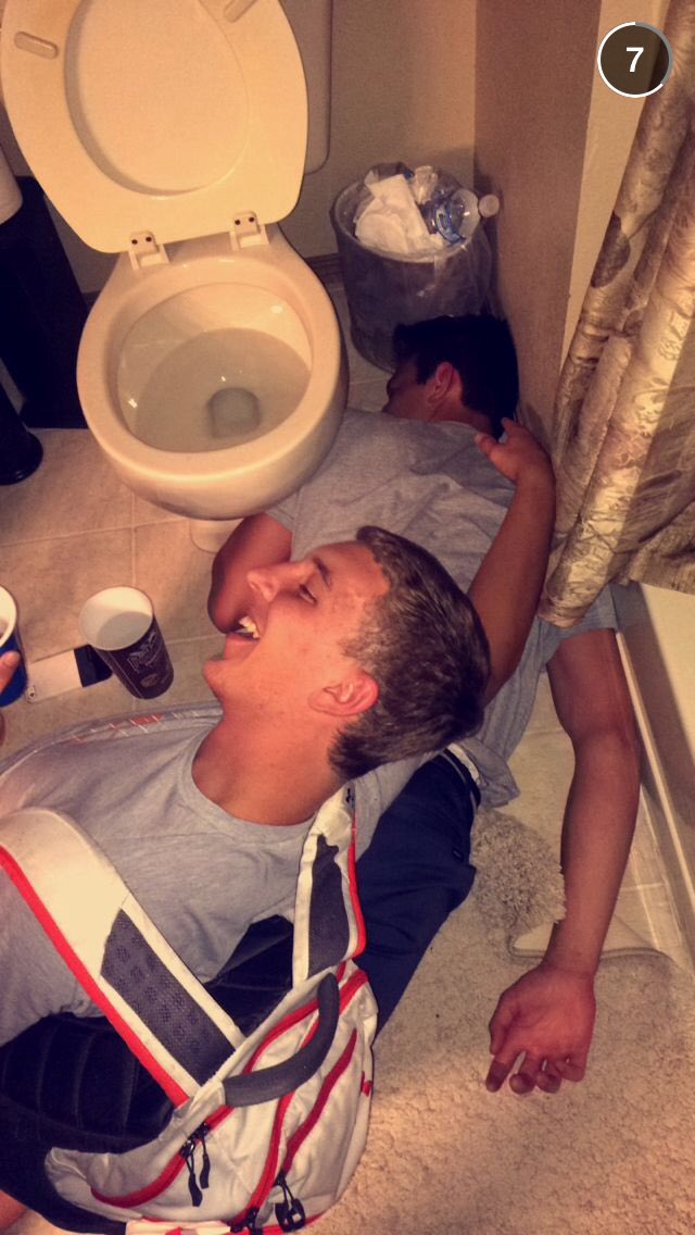 Colelawrence2's tweet photo. Happy Birthday Travis🎉 https://t.co/teezt98jnW