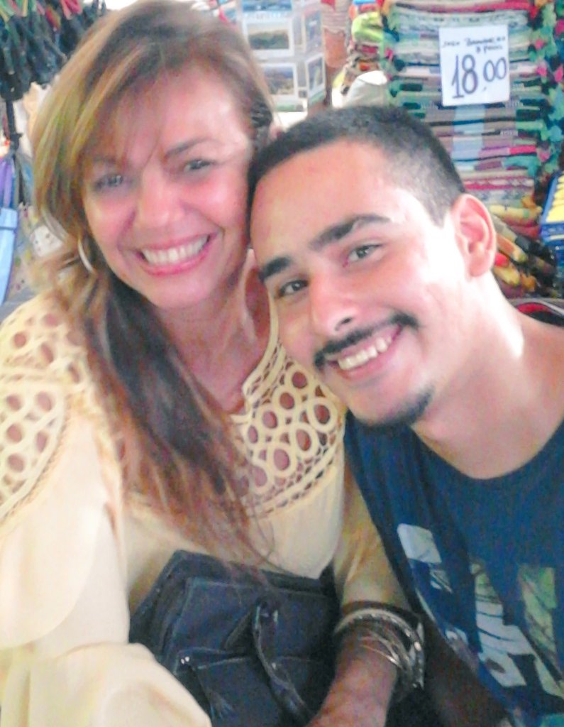 laurinho_GP's tweet photo. @SheilaShell9 @GPmineraticos @sheilashell a piranha da tua mãe ae https://t.co/iLfZgrJzz7