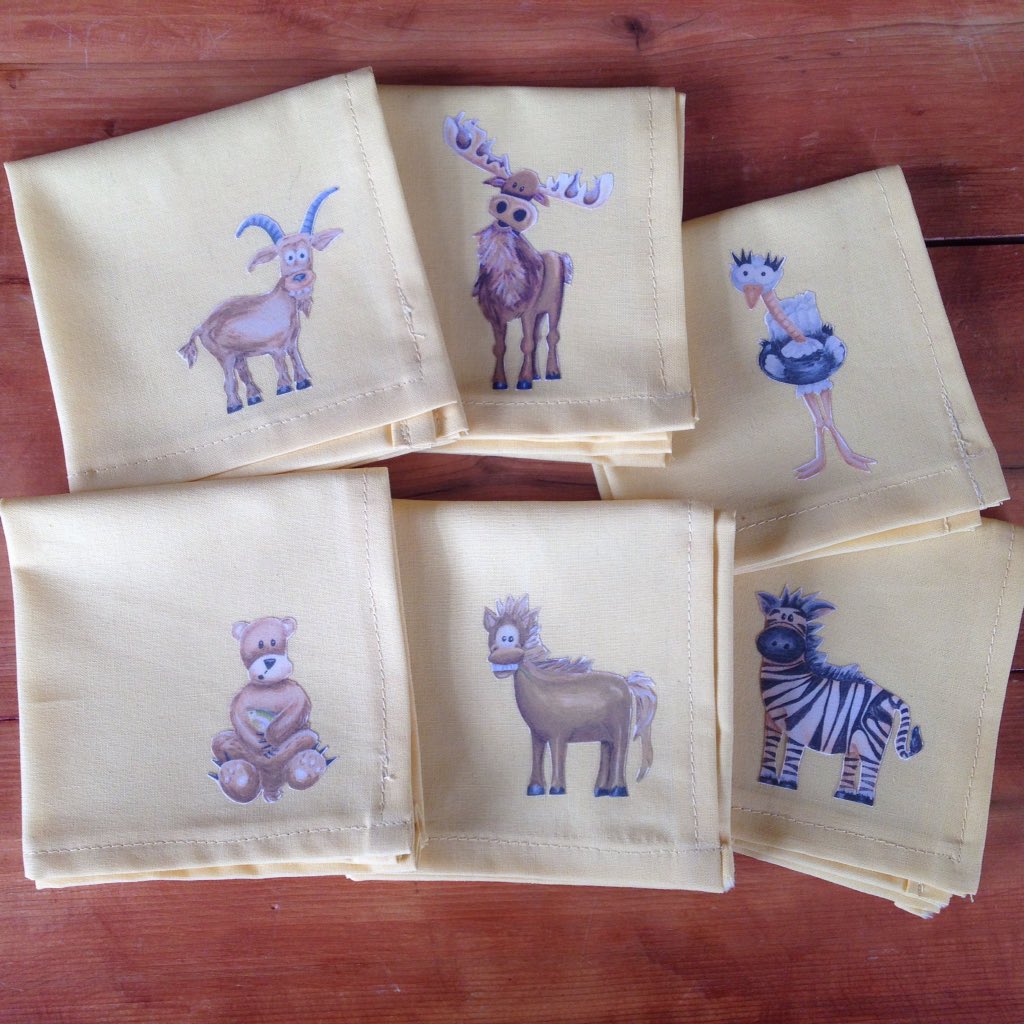 #cloth #napkins w/ my #artwork for my girl's #lunchboxes. Made in 6 colors. #lunchhour #lunchboxlove #greenlunch