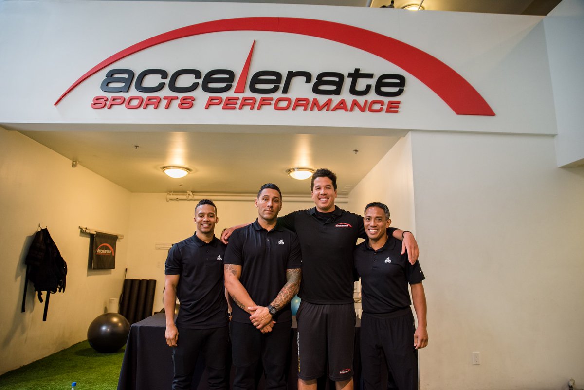 AccelerateSP's tweet photo. Hosted the @dbcfit team's professional development seminar for fellow trainers. #success #fitness #growth #training https://t.co/vIFXc6258M