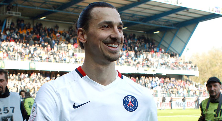 fotbollskanal's tweet image. Ibrahimovic till @beinsports_FR: "Om de ersätter Eiffeltornet med en staty av mig stannar jag i PSG, jag lovar".