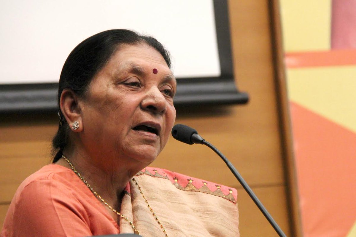 DeshGujarat's tweet photo. Gujarat CM takes important decision for revenue record survey work https://t.co/epJuGC6hWl https://t.co/M2L6CdPCs3