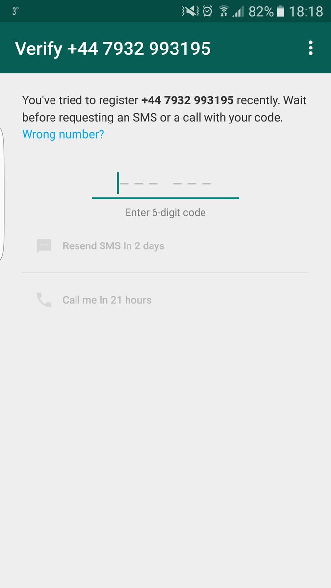 JoeKapa's tweet photo. @WhatsApp PLEASE HELP... first I get an error message 'can't restore messages" &amp; now this when I try again?!? https://t.co/sQEVxRU8Ya
