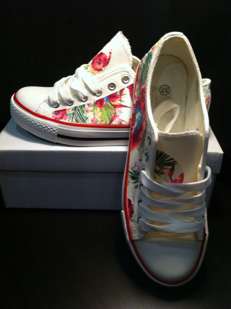 PekesLocos's tweet photo. Nuevos modelos de la coleccion. Bali https://t.co/SMw3pOUI6W
