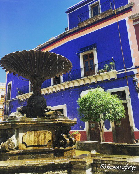 Aun puedes seguir #guanajuateando, aprovecha este domingo familiar 🐸👌#Guanajuato #FelizDomingo