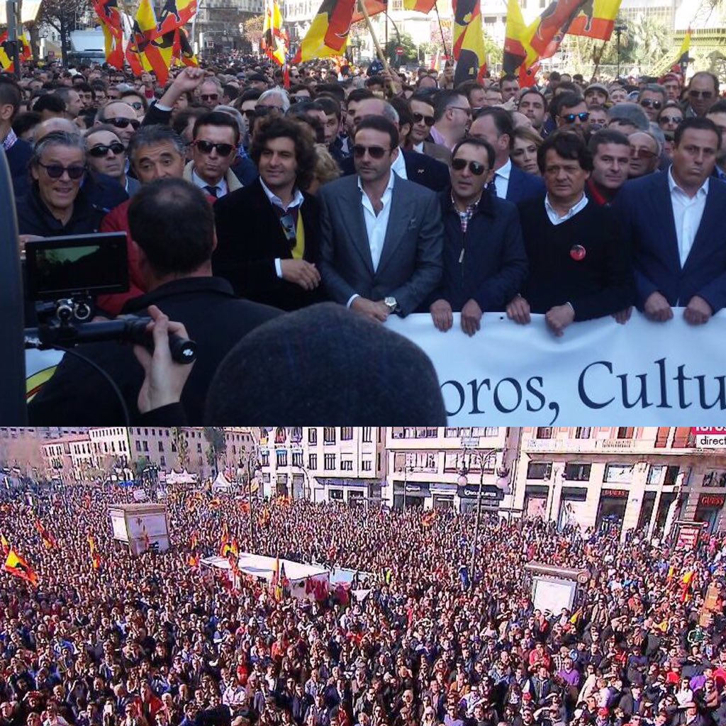EPonceOficial's tweet photo. Día histórico, hoy en Valencia, para reivindicar la tauromaquia en todos los sentidos y con argumentos! #sialostoros https://t.co/qqVjGZVpzB