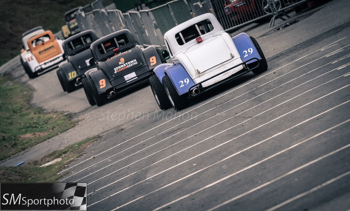 SMsportphoto's tweet photo. @IrishLegends Loved seeing these cars at @Mondello_Park today https://t.co/ahFtpEnK85