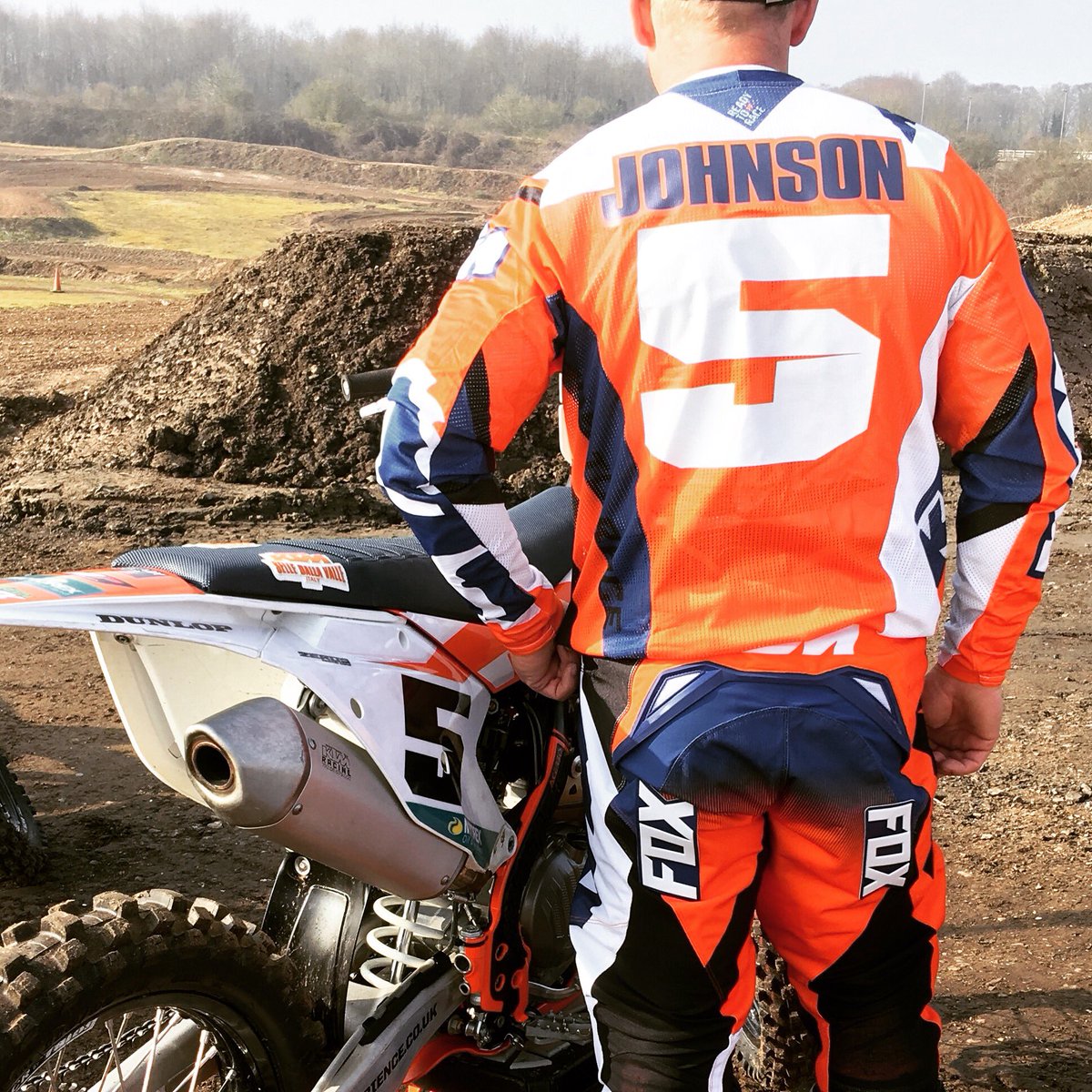 KTM_MX_School's tweet photo. Check out the new fox Ktm kit #Ktmuk https://t.co/IWmsQ0485p