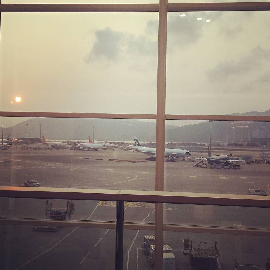 layoverlife's tweet photo. Good Morning Hong Kong #Layover #Lounging #Vavcation #TravelTime https://t.co/9RWhd24H6d