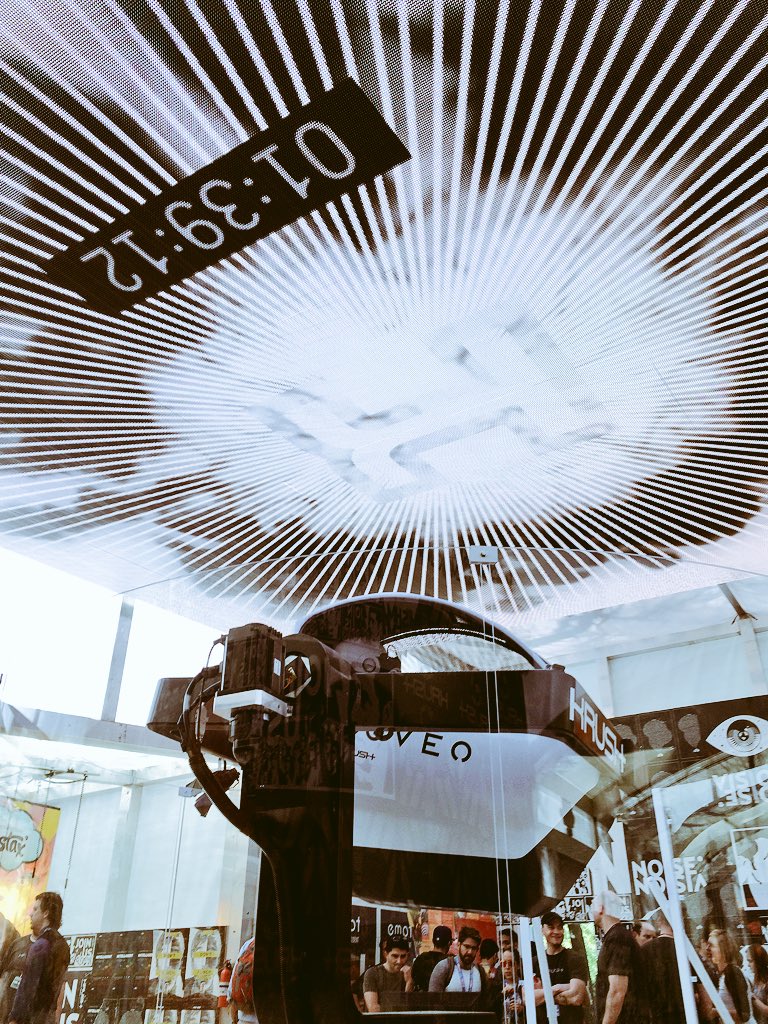 divefuture's tweet image. One of the best immersive experience in #SXSW and discovery @krushtech Moveo #VR #techandhuman