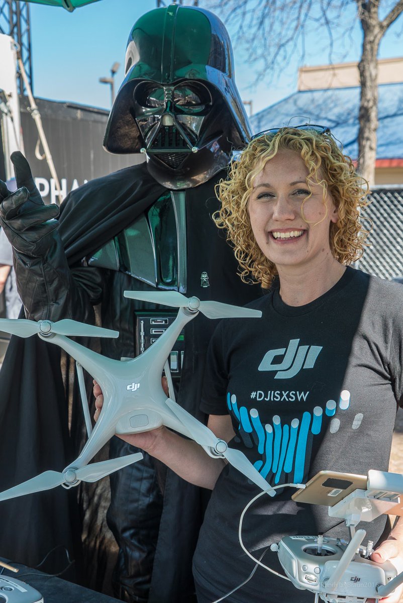 DJIGlobal's tweet photo. Scenes from Day 2 at The #DJI Phantom 4 Lounge #DJISXSW @SXSW https://t.co/hRE2hn9t2B