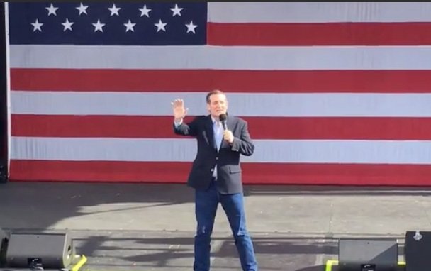 theobserver's tweet photo. .@dtfoster3obs VIDEO: Ted Cruz speaks in Concord Sunday night #NCPrimary @GOP @tedcruz
https://t.co/XCu1Y9lZrg https://t.co/WEUDXnVqJo