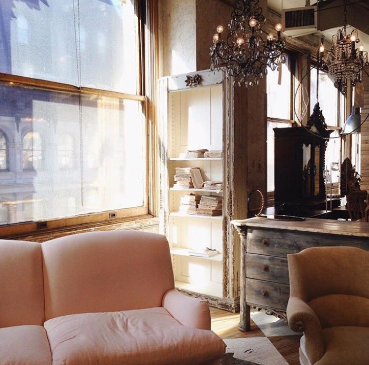 abchome's tweet image. let&apos;s all bask in that extra hour of sunlight today. regram via @catherinesprunt #abchOMe