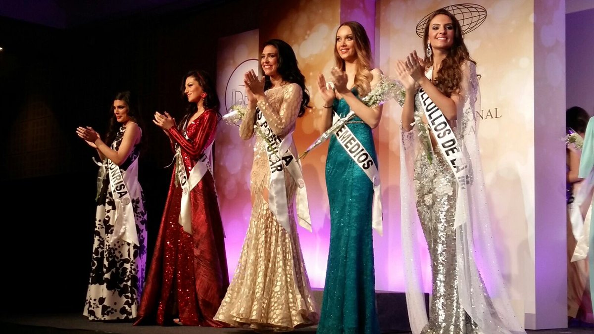 Sevilla_Beauty's tweet photo. María T y Elena , Miss International Sevilla y Miss Intercontinental Sevilla #Sevilla_Beauty #mintse #mincse https://t.co/oyEXbOmyI9