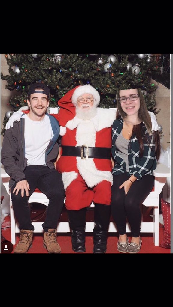 alyssanoonan_'s tweet photo. What the https://t.co/SeHcDCnRVL