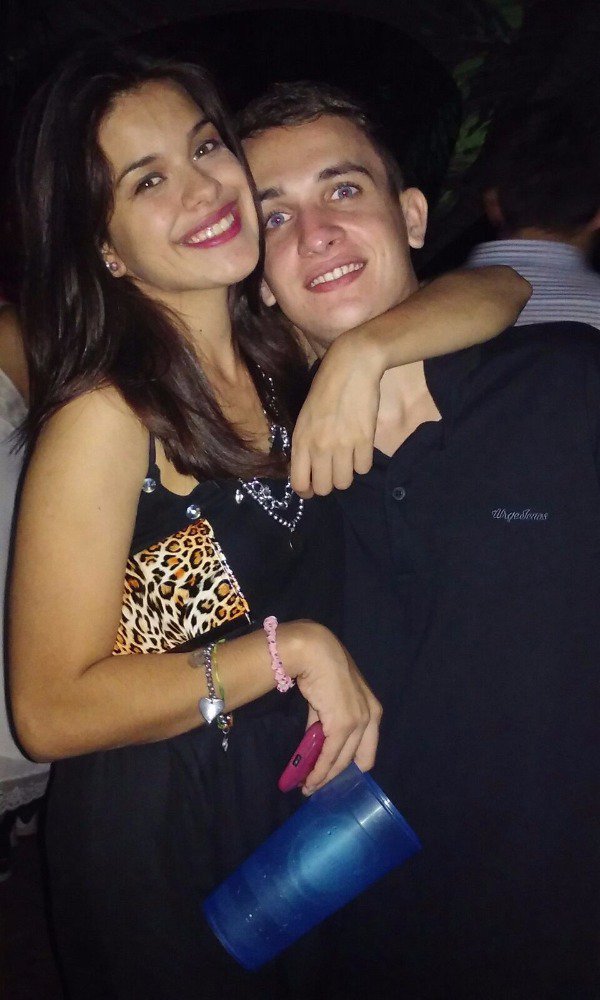 Todos quisieran tener un amigo como vos, gracias por estar siempre para mi! Te quiero👫😍 <a href="/AdilsonRaffin/">Dilson</a>