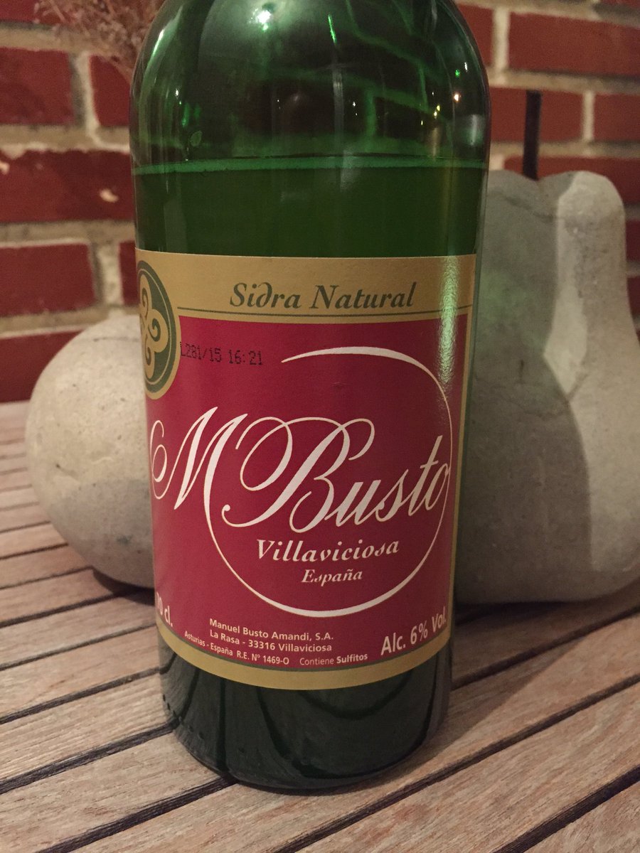 Sumillermurcia's tweet photo. #domingosdemisa en @Arriondes #sidra #crazycider @sidraMayador #cider #ciderporn Una cultura y una forma de vida!!!! https://t.co/mzEhlhXhvW