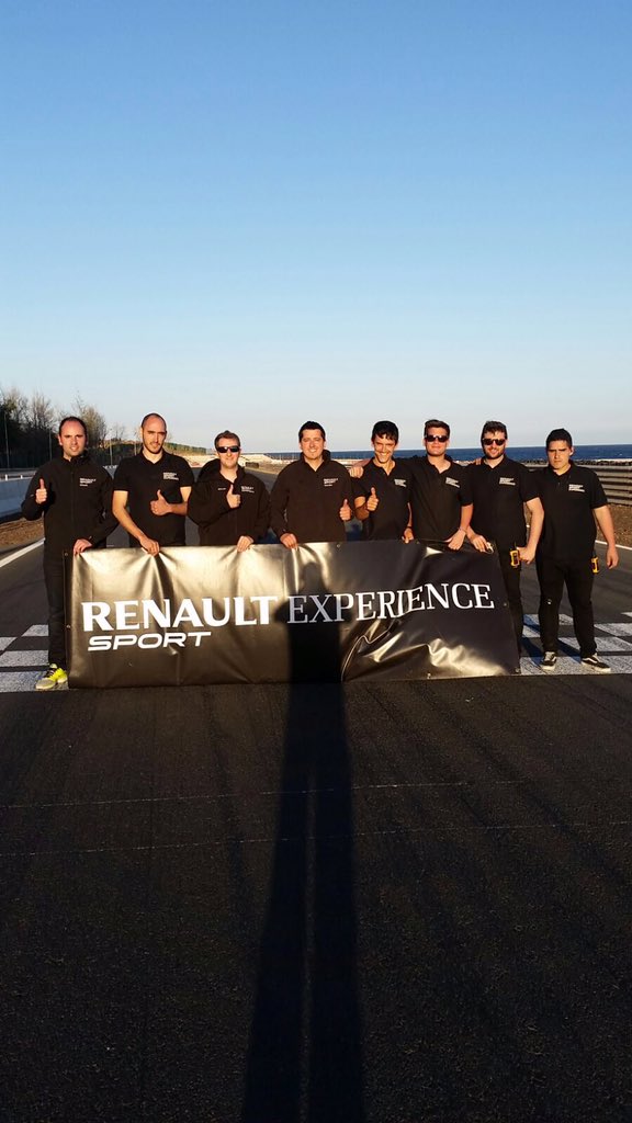 MaxiCortes13's tweet photo. @FranCimaArt @SurhayenPernia @AlbertoMonarri .Rogelio Peñate .Luis De Frutos .Alvaro Roizo .G.Millan@drivelandevents https://t.co/mpAE193575