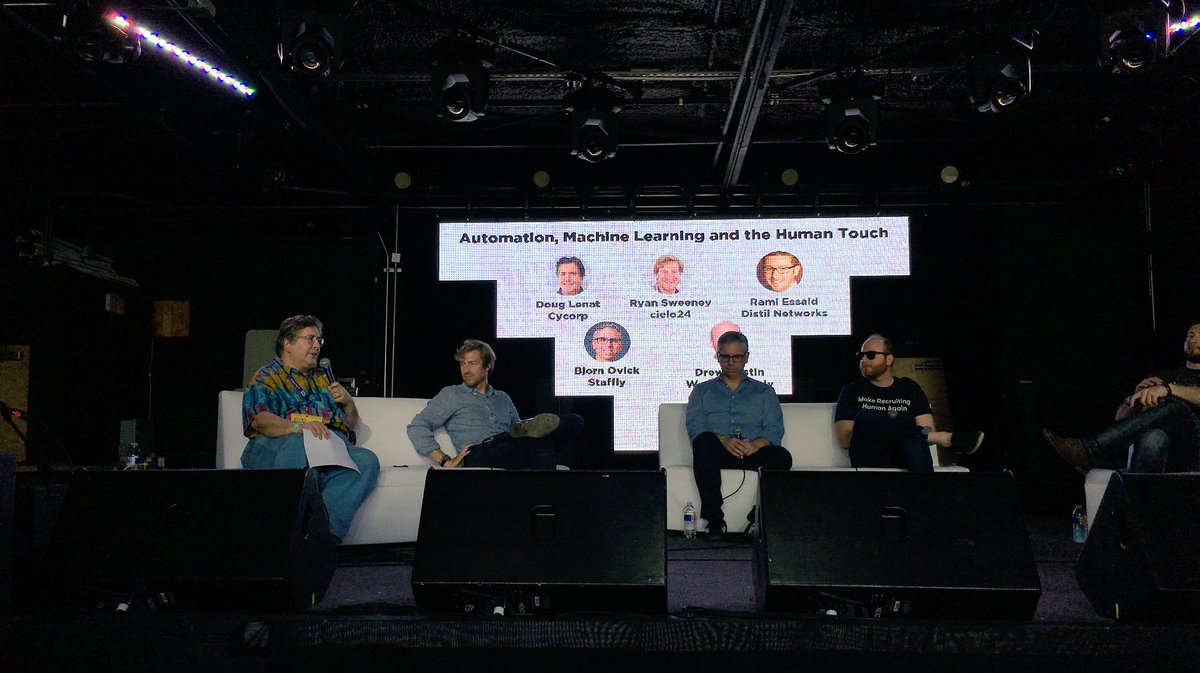 chrditlev's tweet photo. https://t.co/Fyc0NwCsrc #ffVentures #ffMASSIVE #vrglobalinc #VR https://t.co/GnBSQHQSrD