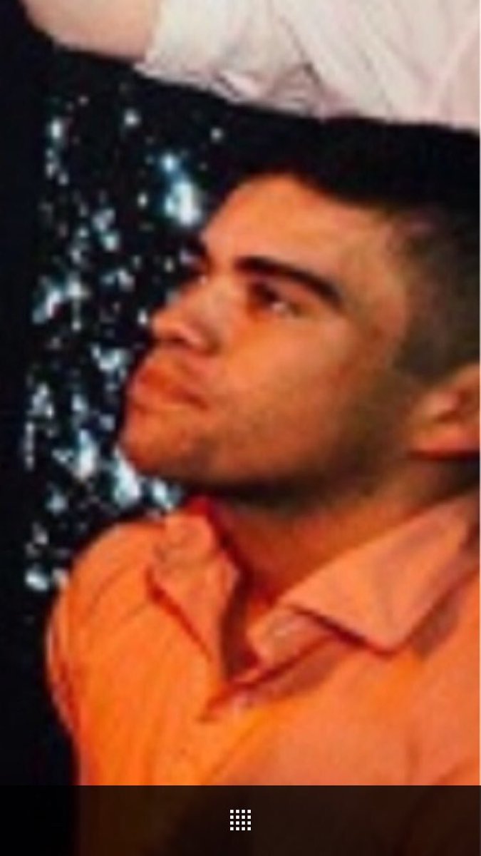 jasonscreations's tweet photo. When your girl gets drunk and thinks she is single again https://t.co/9jP0qQyRLI