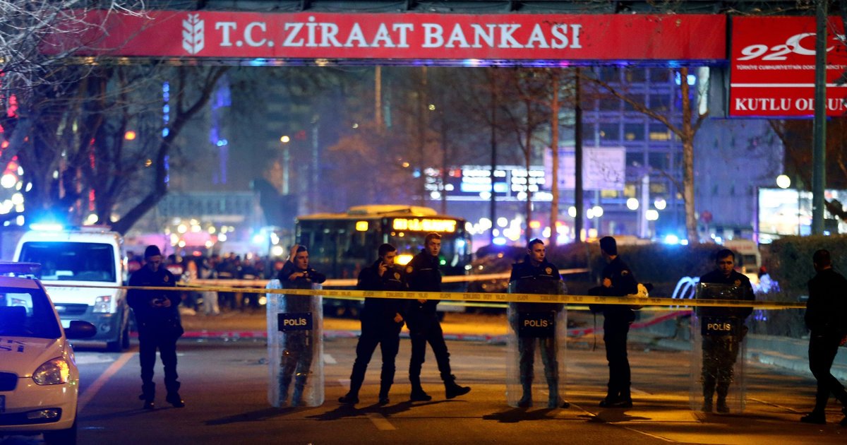 HuffPost's tweet image. Large explosion rocks Turkey's capital of Ankara huff.to/24YAs7U