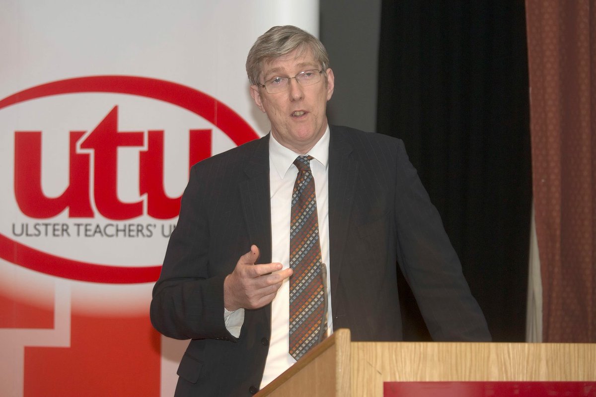 UTUBelfast's tweet photo. #Education Minister @JohnODowdSF at the Ulster Teachers' Union Conference #UTU16 
@orr_julie @UTUBelfast https://t.co/IUbbpOmqKo