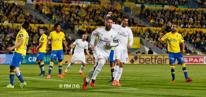 realmadridarab's tweet photo. يبدأ الشوط الثاني ✌ للمباراة!

لاس بالماس 0 - ريال مدريد 1

¡VAMOS REAL! ¡HASTA EL FINAL! 🙌

#ريال_مدريد #هلا_مدريد https://t.co/5mQdLxazVI