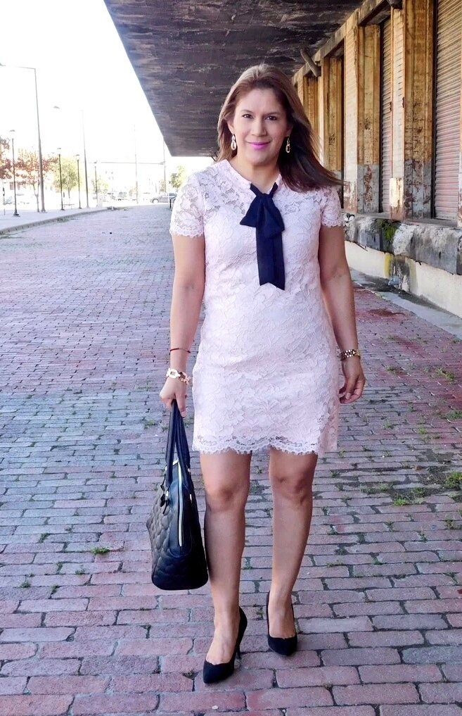 LydiaStyledMom's tweet photo. Saw this dress @jcpenney It was Love at first sight 😍 #ootd #SundayFunday #ThisIsRealStyle #jcpstyle #jcplookbook https://t.co/YbXsRvIoFj