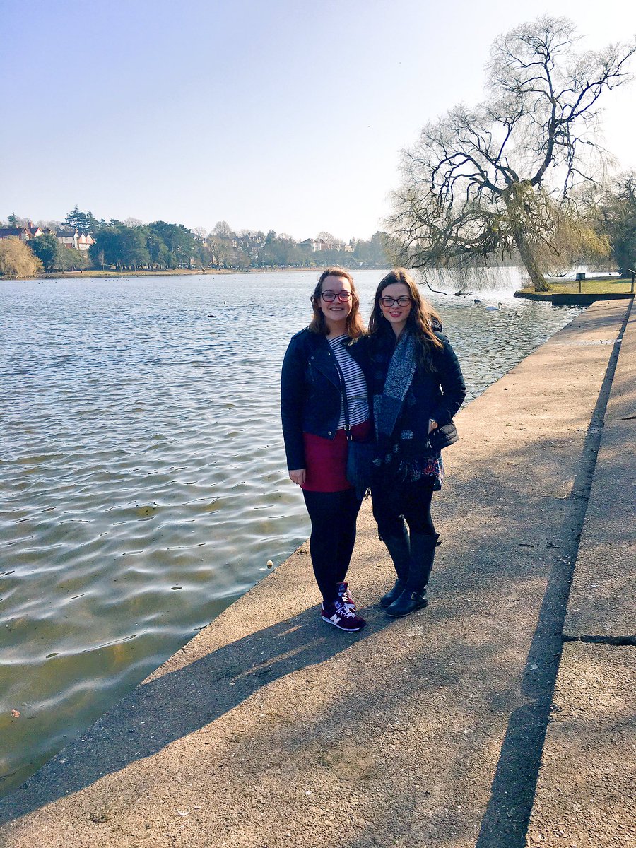 Catrin_Howells's tweet photo. Roath lake ☀️🍦@Mared_E https://t.co/9Vufam69BF